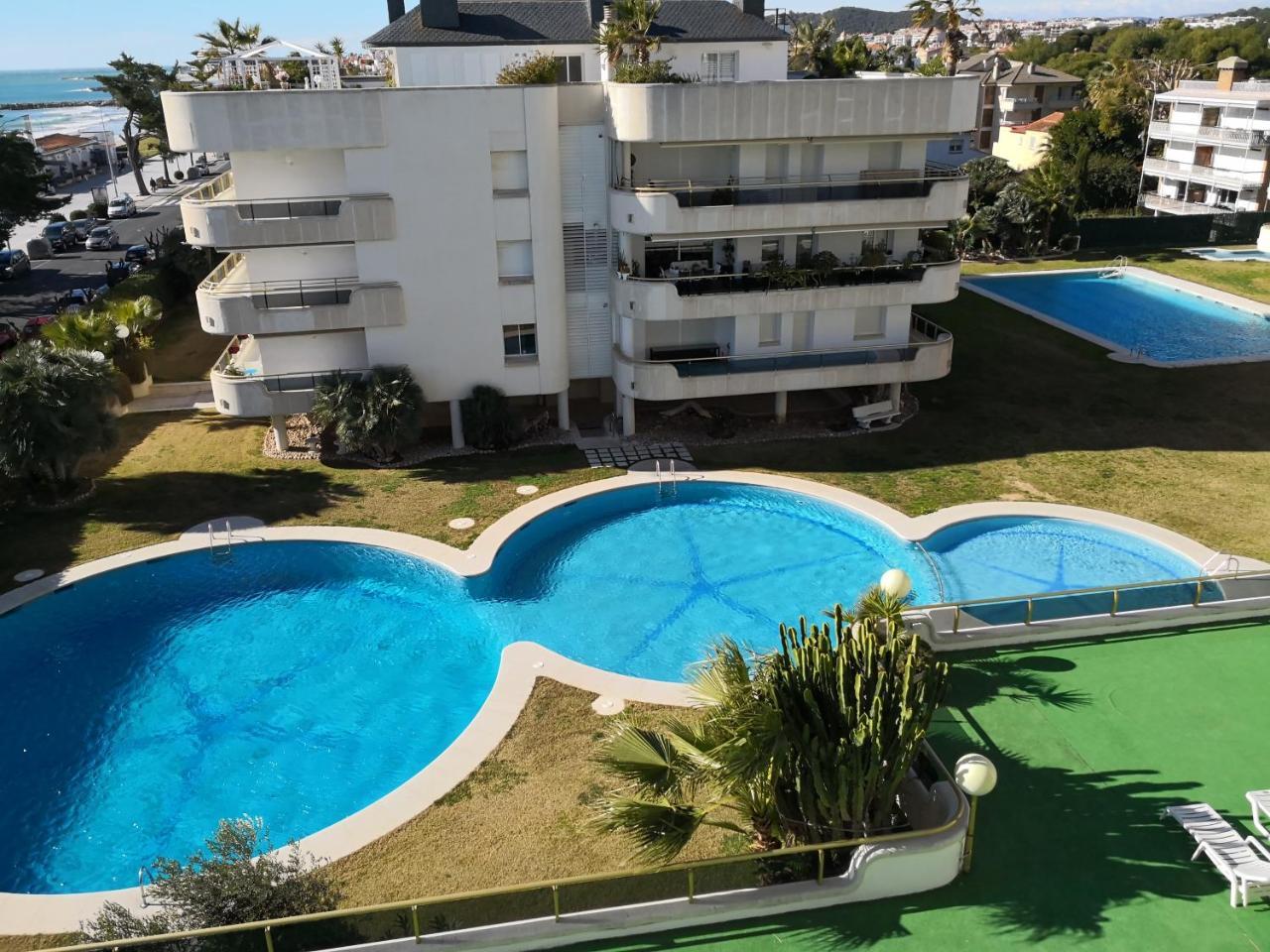 Апартаменты Apartamento Arena Сиджес Экстерьер фото