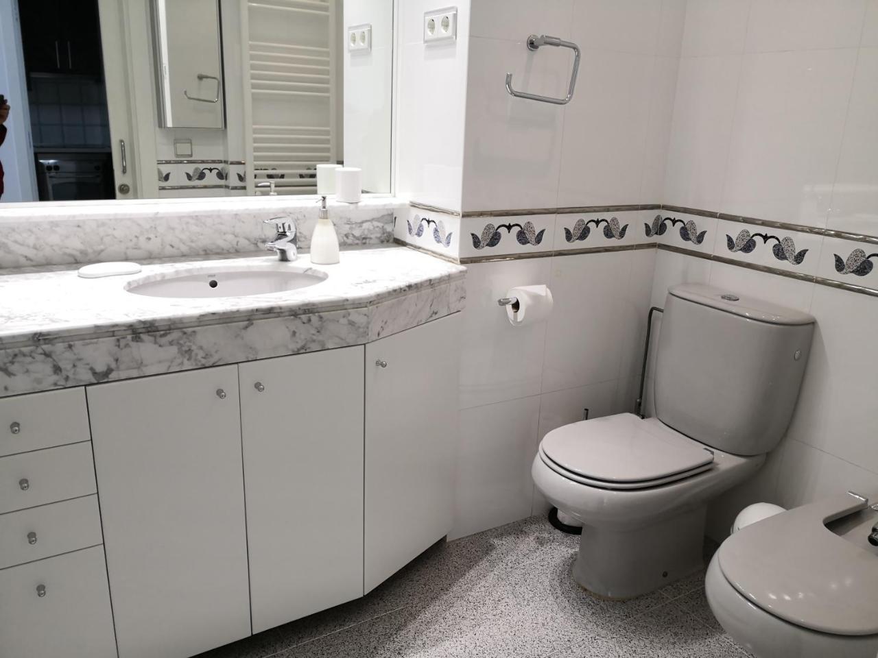 Апартаменты Apartamento Arena Сиджес Экстерьер фото